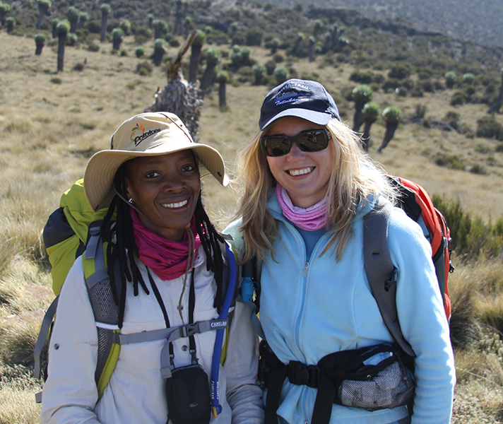 Noni & Angela fly the South African flag high!