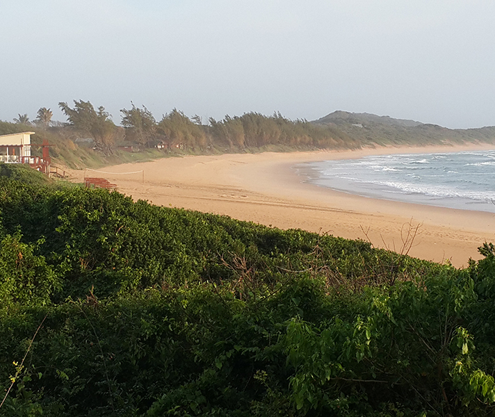 White Pearl Resort is located on Mozambique’s southern coast and has beautiful footprint-free ocean frontage.