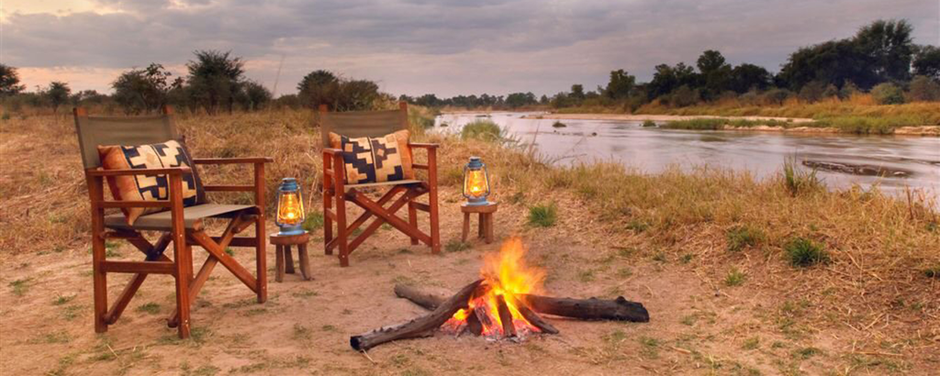 April and May are pleasant months: many lodges in the Okavango Delta re-open, the temperature cools down and the rains start drying up. These are 'shoulder' months between the summer Green Season and winter peak season.