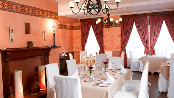 House of Waine Dining