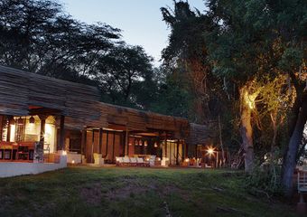 Matetsi River Lodge banner