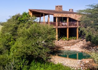 Banner-Singita-Faru-Faru-Lodge-View-of-Lodge