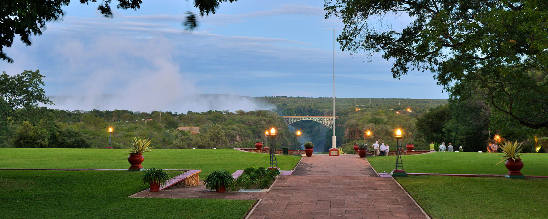 Victoria Falls Accommodation Go2africa Victoria Falls Hotel