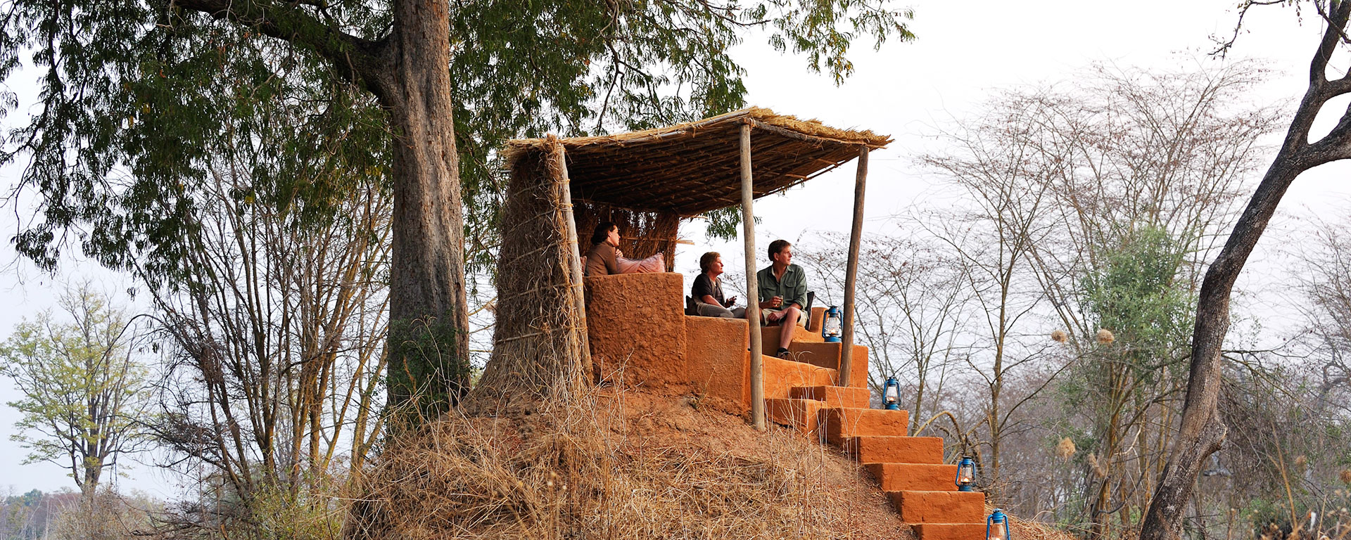 The sunset lookout at Mwamba is made from wattle-and-daub adobe topped with thatch – the ultimate in green construction.