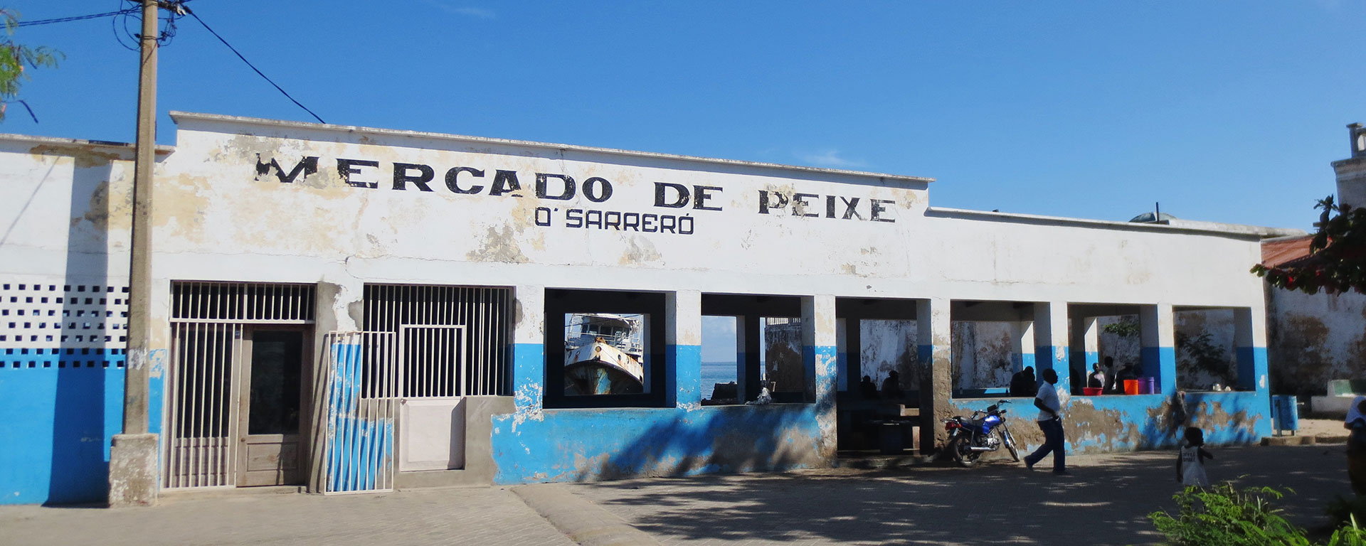 The old fish market, where fishermen bring in the day’s catch.
