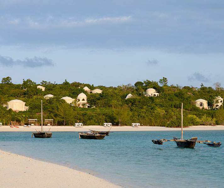 Kilindi offers creatively-designed pavilions surrounded by cascading rain-water pools and tropical gardens.