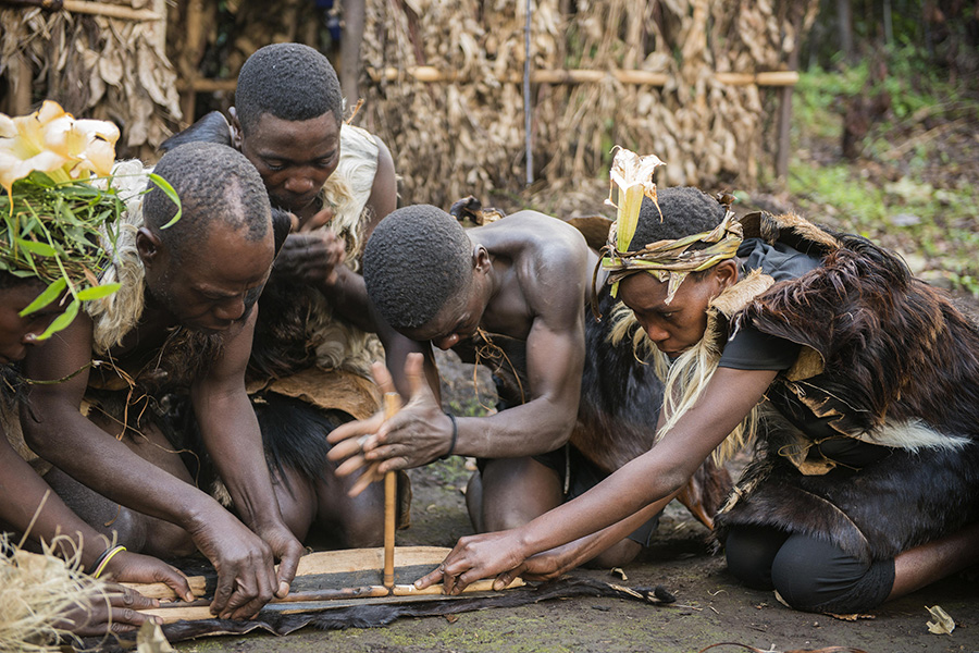 Traditional people from the Batwa tribe in Mgahinga Gorilla National Park, Uganda.