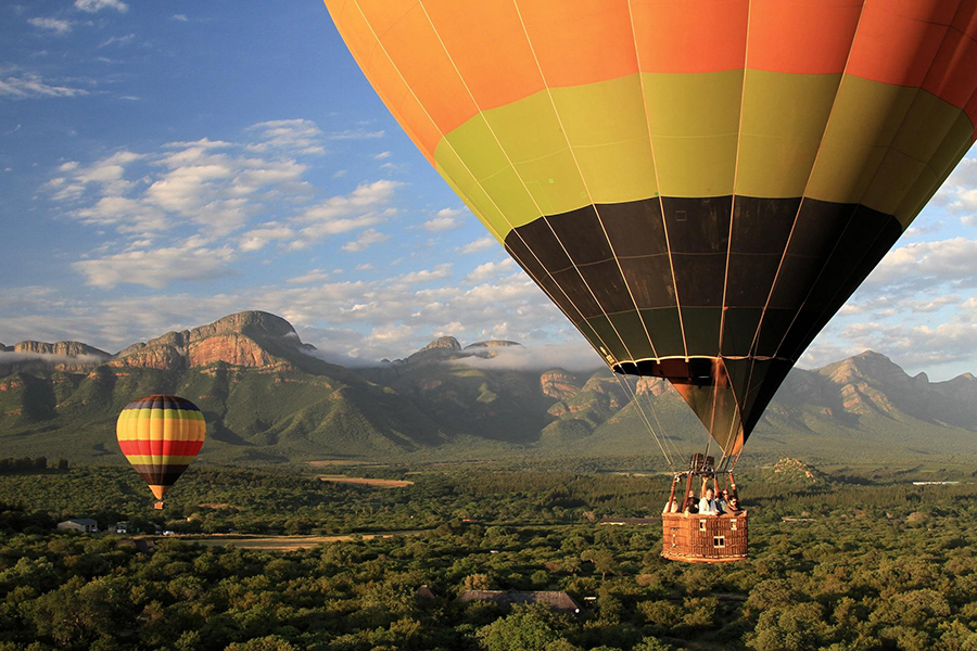 Hot⁣ air balloon rides in South Africa.