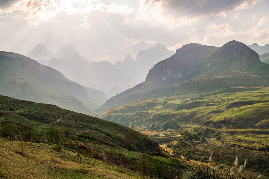 Drakensberg Mountains in South Africa | Stories Experiences Travel